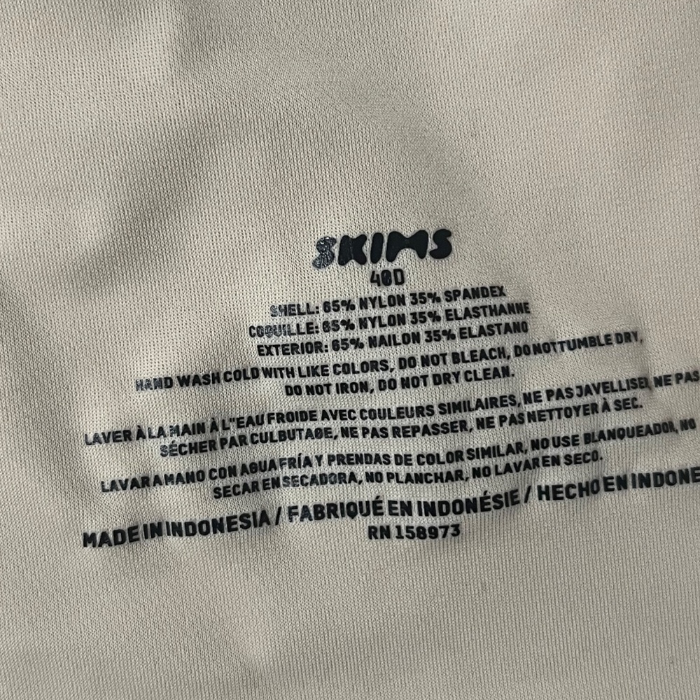Skims underwire bra, beige, 40D - Picture 3 of 3